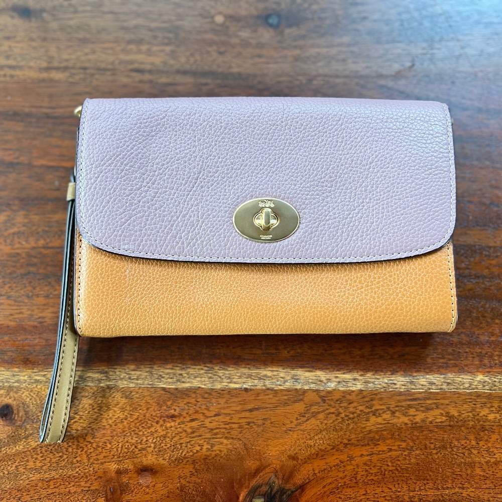 Coach Turnlock Wristlet/Clutch